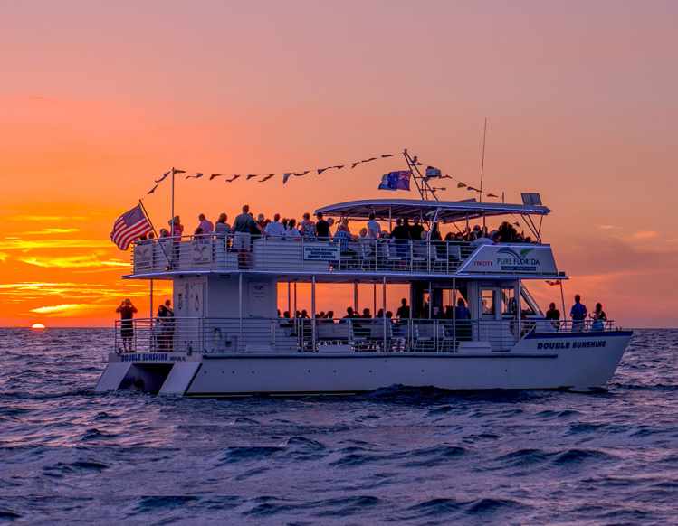 Sunset cruise with dinner in Goa